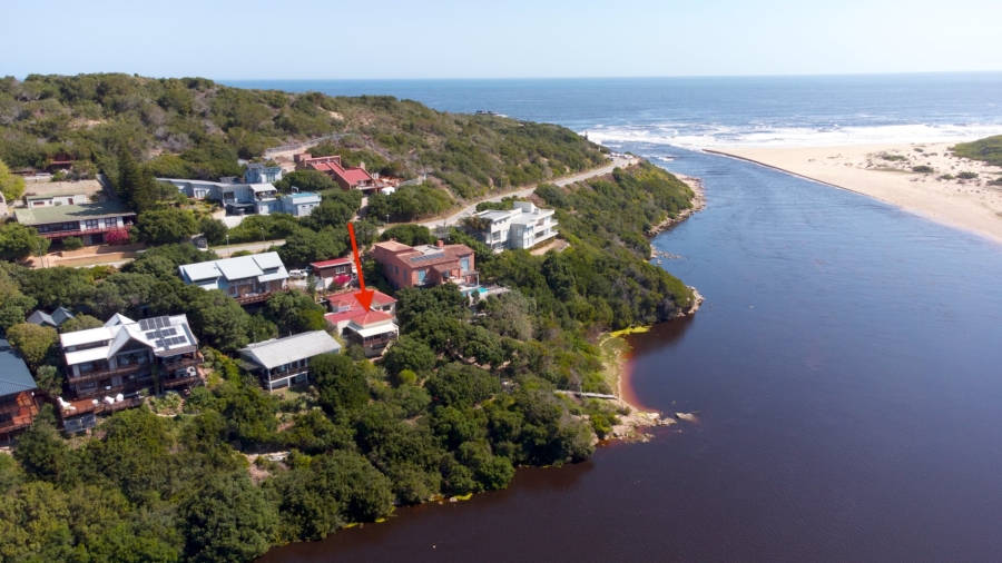 4 Bedroom Property for Sale in Kingfisher Creek Western Cape